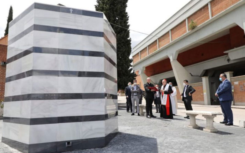 Мадридската надбискупија изгради споменик на починатите од КОВИД – 19