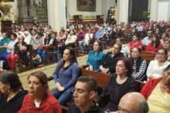 Во градот Мексико ќе се започне со богослужби за сите верници
