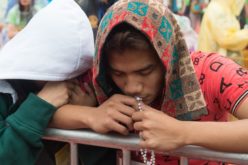 Филипинската Црква започнува национална молитвена кампања против коронавирусот: Секој ден една десетка од Бројаницата