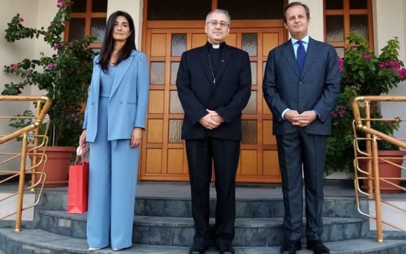 Бискупот Стојанов го прими во проштална посета амбасадорот Ромеро