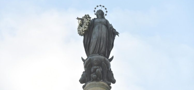 Папата Фрањо нема да го предводи чествувањето пред статуата на Безгрешната на Шпанскиот плоштад