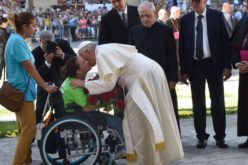 Порака на Папата по повод Светскиот ден на лицата со попреченост