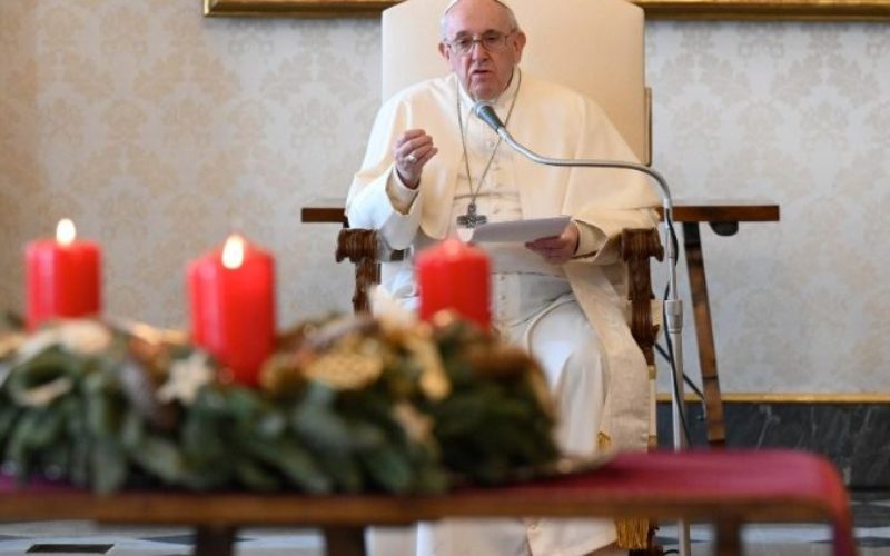Папата: Да научиме од Свети Јосиф како понизно да ја вршиме волјата Божја