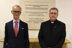 Бискупот Стојанов го прими новиот амбасадор на Италија во Македонија