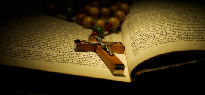 Шест причини да се чита Светото Писмо