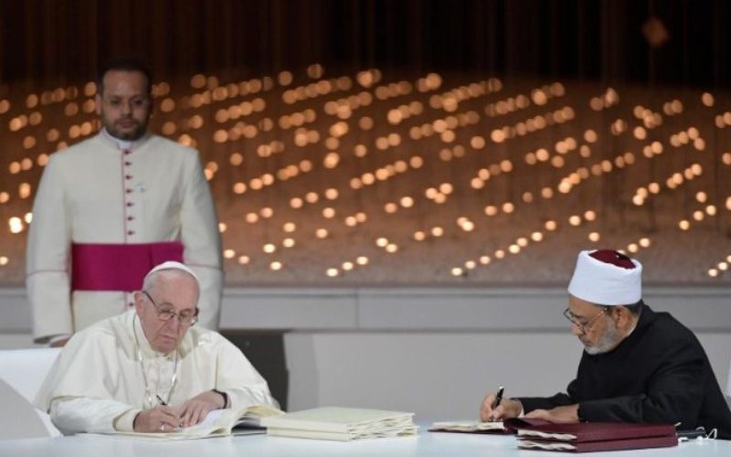 Папата Фрањо: Неопходно е секојдневно залагање за братство