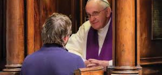 Во март Папата повикува да молиме за светата Тајна Исповед