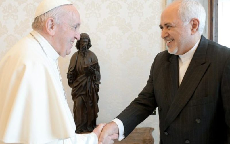 Папата го прими иранскиот министер за надворешни работи и разговараше со турскиот претседател Ердоган