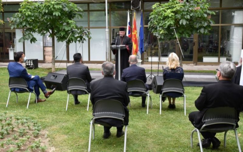 Епископот Стојанов и архиепископот Васил во Скопје присуствуваа на манифестација во чест на Светите Кирил и Методиј