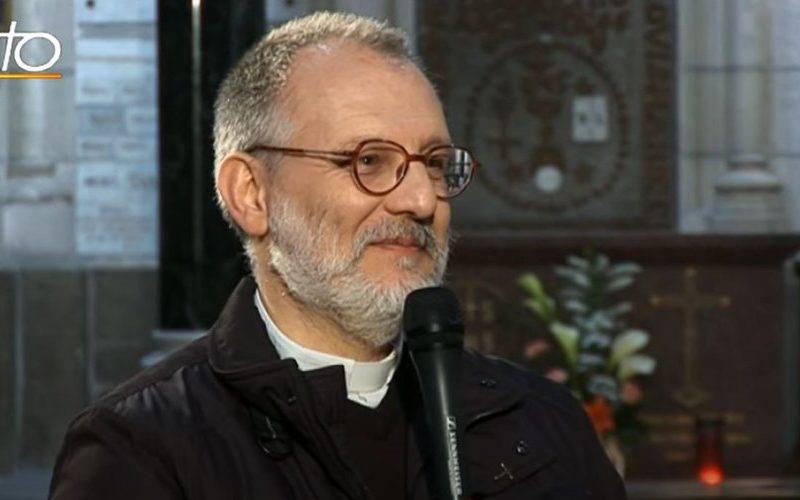 Убиен католички свештеник во Франција