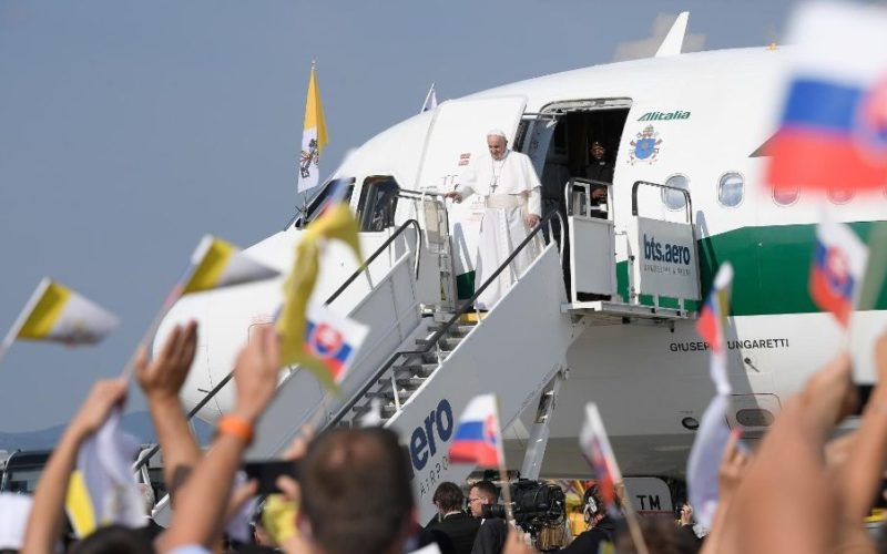 Папата Фрањо пристигна во Словачка