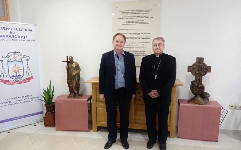 Бискупот Стојанов со сретна со Харолд Фугер претставник на Федералното Министерство за социјални работи и здравство на Австрија