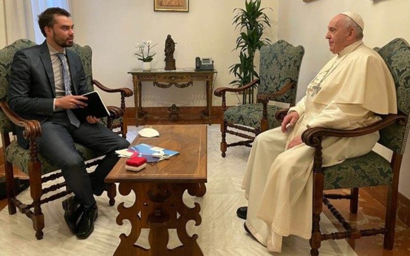 Папата во интервју за Télam: Собирот Г20 во Рим треба да ја согледа асиметријата во светот
