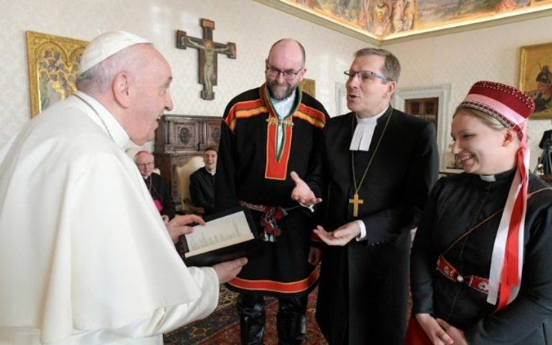 Папата: Потрагата по единството на христијаните мора да биде заедничко патување