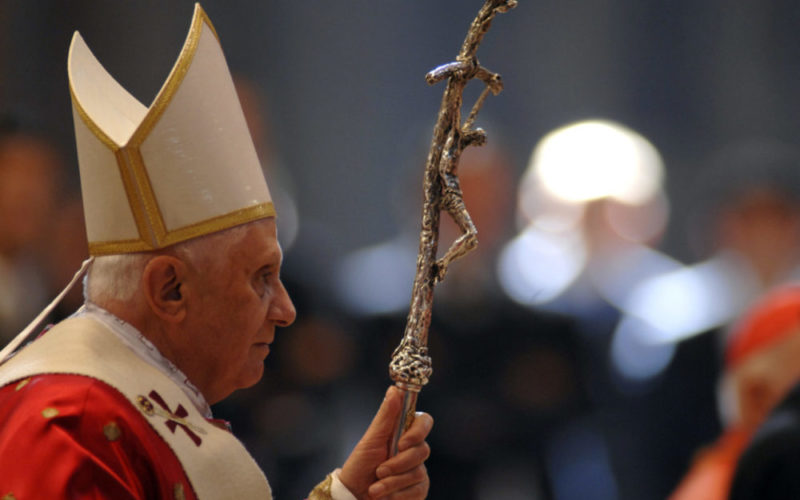 Правните експерти се спротивставија на контроверзниот извештај: „Како кардинал, Бенедикт XVI не прикривал случаи на сексуална злоупотреба“