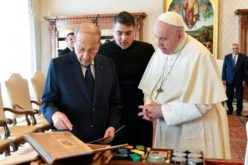 Папата го прими либанскиот претседател