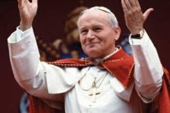 Седумнаесет години од смртта на саканиот папа Иван Павле II