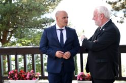 Надбискупот Галагер се сретна со премиерот Ковачевски