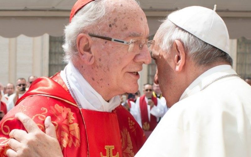 Сочувство на Папата за смртта на кардиналот Клаудио Хумс