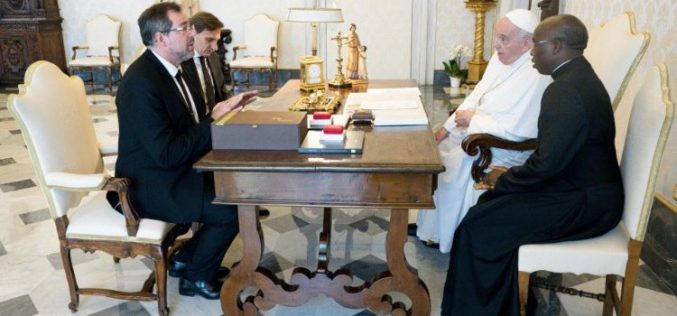 Папата го прими украинскиот амбасадор во Светиот Престол