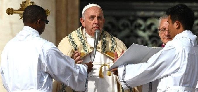 Папата ги прогласи за светци блажените Џовани Батиста Скалабрини и Артемида Зати