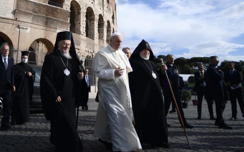 Светиот Отец ќе учествува на молитвата за мир со други верските водачи
