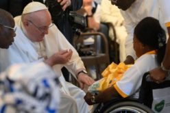 Папата: Хуманитарните организации се семе на надеж во ДР Конго