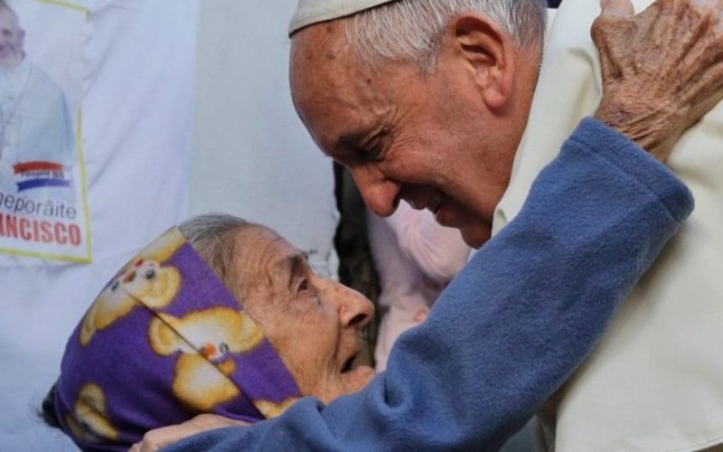Порака на Светиот Отец Фрањо за 3. Светски ден на баби, дедовци и стари лица