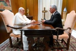 Папата Фрањо во аудиенција го прими претседателот на Република Куба