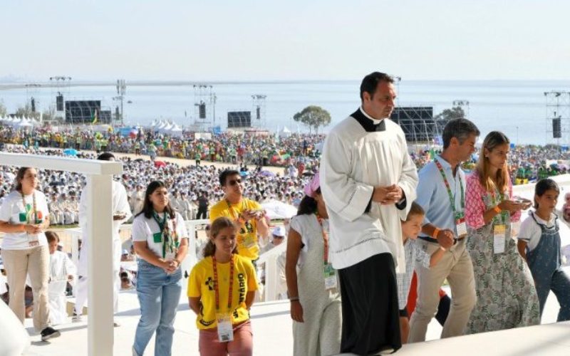 Папата ја предводеше завршната Света Литургија на Светскиот ден на млади