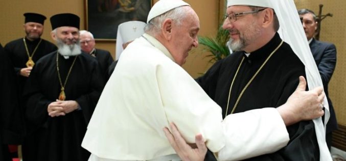 Папата Фрањо: Украина доживува мачеништво за кое не се зборува доволно