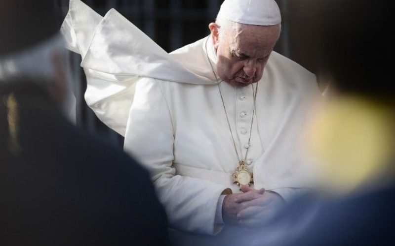 Либија, болката на папата Фрањо поради трагедијата предизвикана од поплавите
