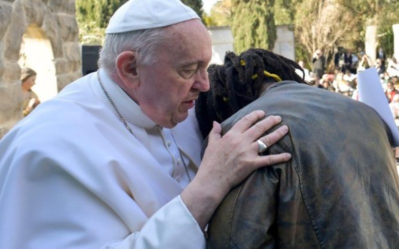 Порака на папата Фрањо за 109. Светски ден на мигранти и бегалци