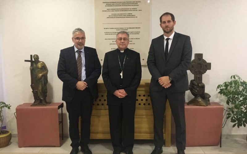 Бискупот Стојанов го прими амбасадорот на Унгарија во Македонија