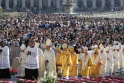 Папата на светата Литургија за почеток на Синодата: Да одиме со Светиот Дух
