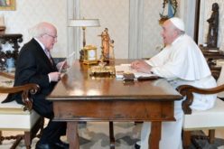 Папата Фрањо го прими во аудиенција претседателот на Ирска, Хигинс