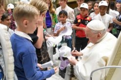 Папата го најави Светскиот ден на децата