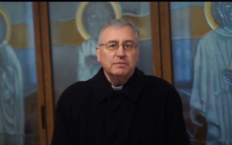 Честитка на бискупот Стојанов до Здружението „За нас“