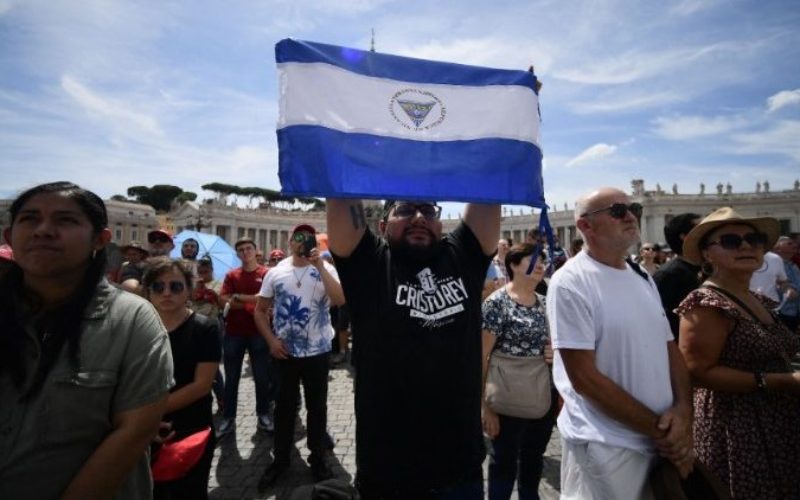 Папата ја изрази својата загриженост за апсењето на свештениците во Никарагва