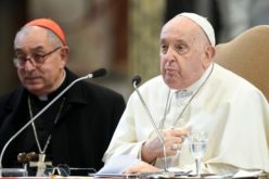 Папата до свештениците од Рим: Се наоѓаме во мисионерска земја