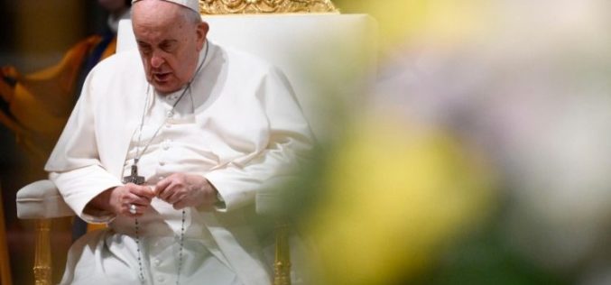 Папата: Војните и кризите создаваат тешка клима, затоа упорно да молиме