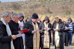 Епископот Стојанов во Паљурци: Да бидеме едно