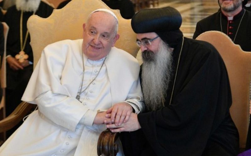 Папата до католичко-православната комисија: Молете и работете за единство