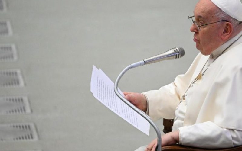 Папата за војната во Светата Земја: Без две држави, вистинскиот мир е далеку