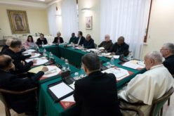 Папата Фрањо претседава со состанокот на Кардиналскиот совет