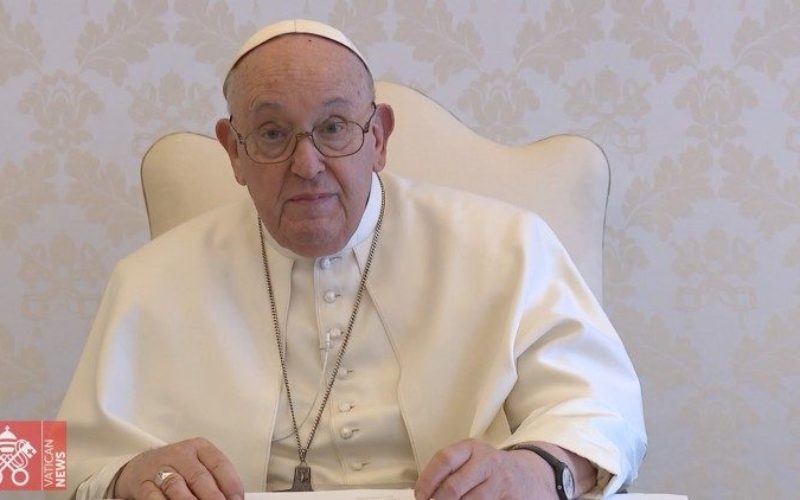 Папата: Страсната седмица е благодатно време за отворање на нашите срца