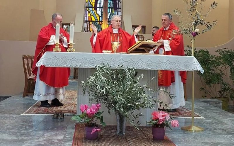 Прославен празникот Цветници во Скопската катедрала „Пресвето Срце Исусово“