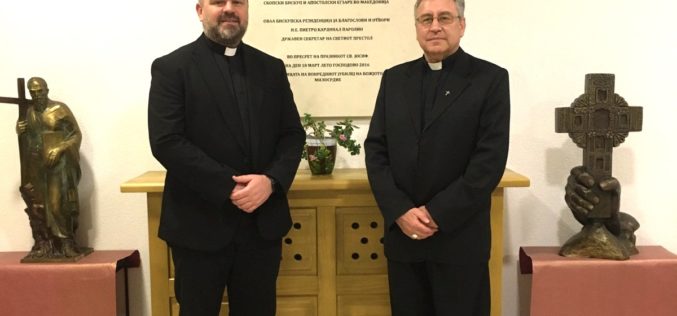 Бискупот Стојанов се сретна со отец Себастијан Шујевиќ, провинцијал на Хрватската провинција Исусовци
