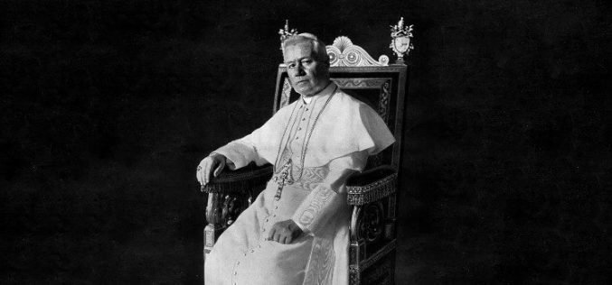 Папата Фрањо: Свети Пио X беше близок до луѓето кои страдаат