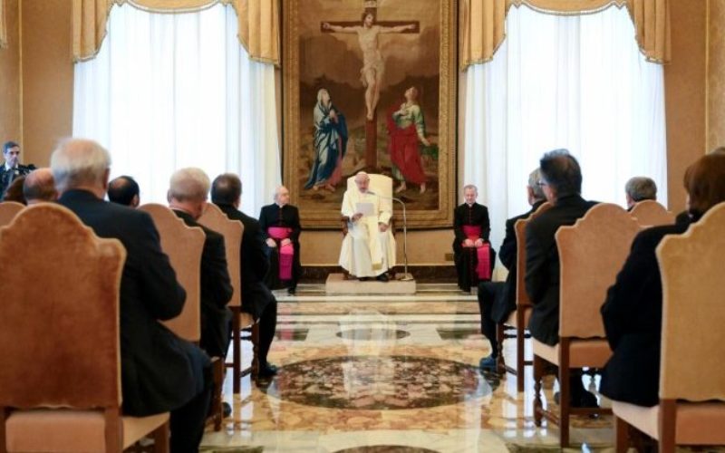 Папата ги прими членовите на Папскиот одбор за историски науки